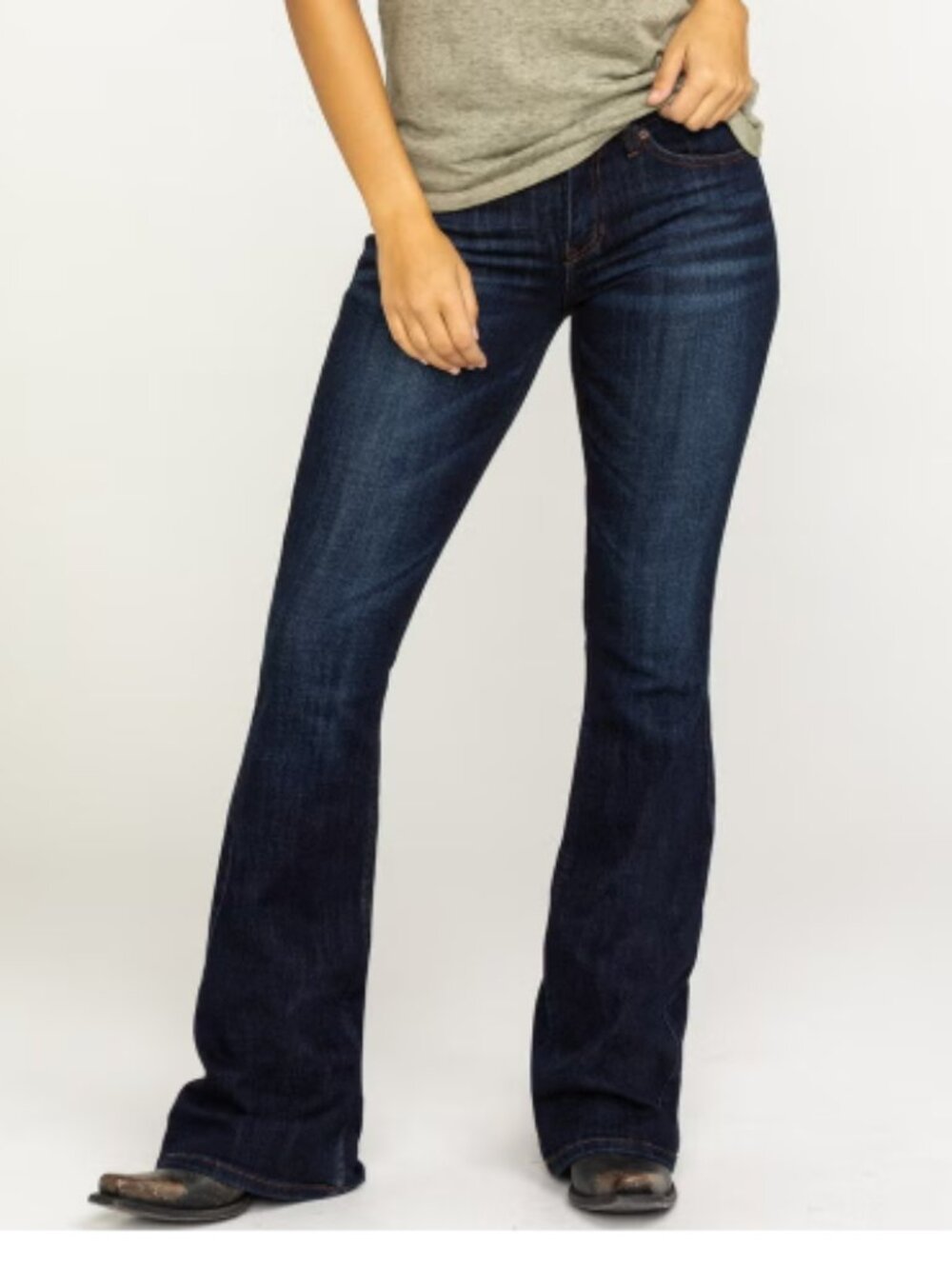 Idyllwind Women's Rebel Mid Rise Bootcut Stretch Denim Jeans, Size 4, Med Wash